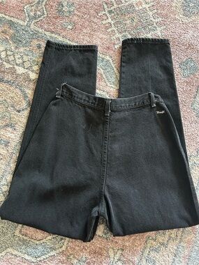 Wrangler Black Women's Straight Leg Jeans